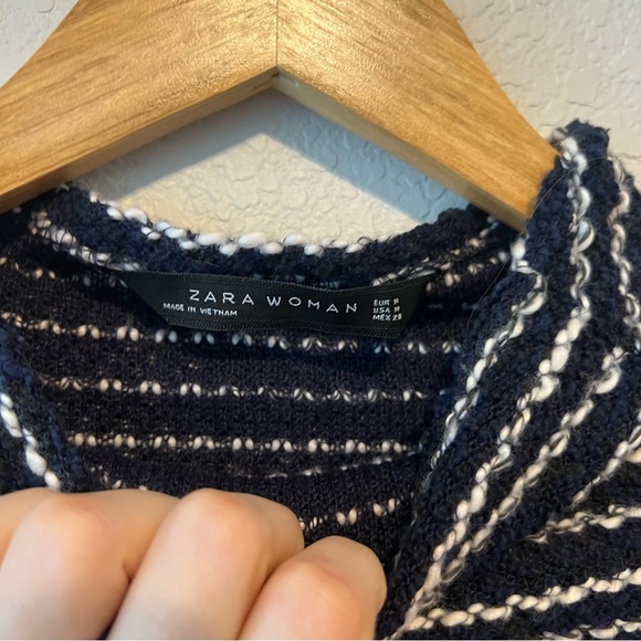 Zara Navy Cropped Sweater M - Picture 2 of 3
